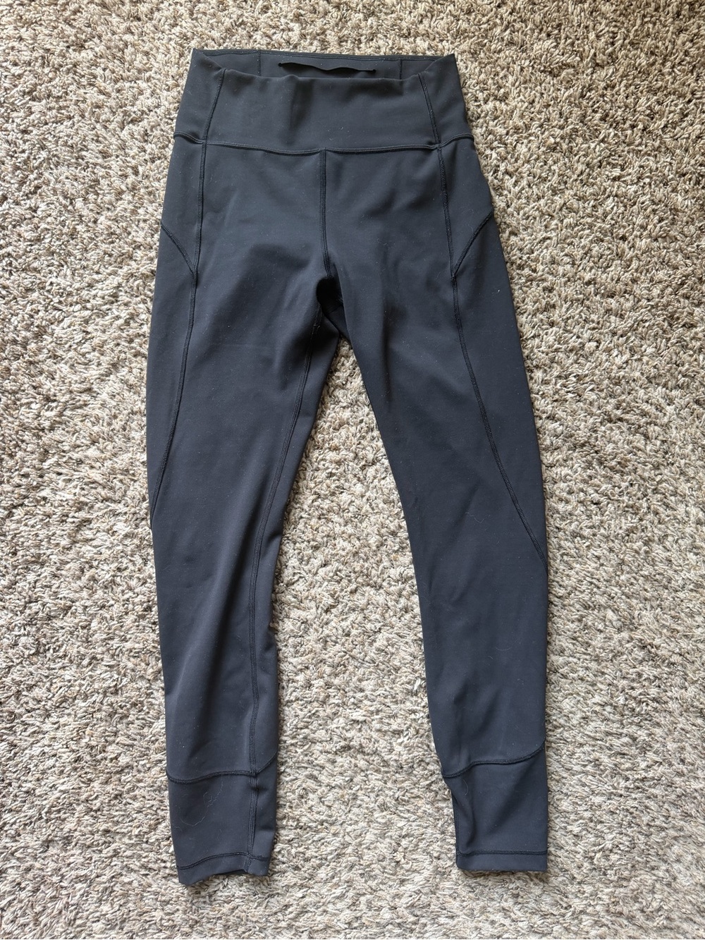 Lululemon In Movement Tight 28" Black Size 6